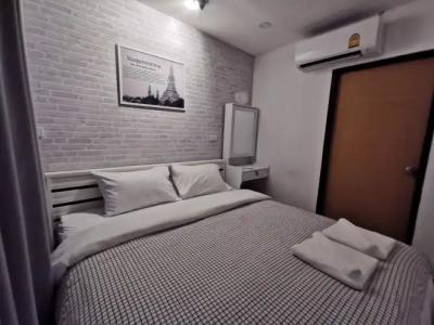 White House Hostel - 18