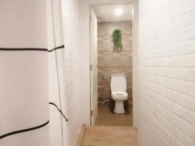 White House Hostel - 6