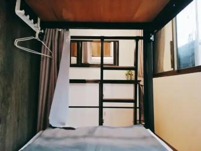 White House Hostel - 21