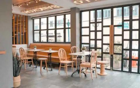YAKTHAI POSHTEL - 24