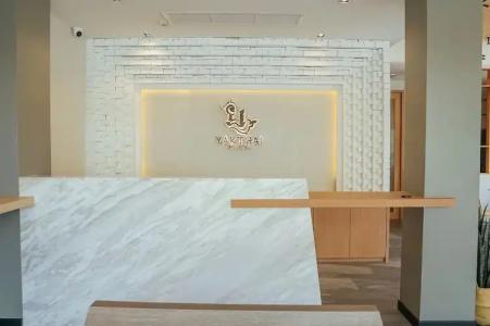 YAKTHAI POSHTEL - 27