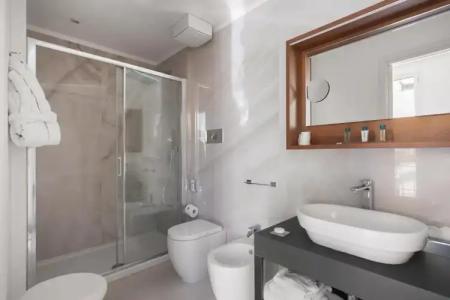 Palazzo Sovrana Serviced Luxury Apartments - 25