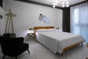 Azzoli Trapani - Apartments&Skypool - Adults Only, Trapani