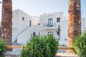 Nautilus Apartments-Suites, Parikia