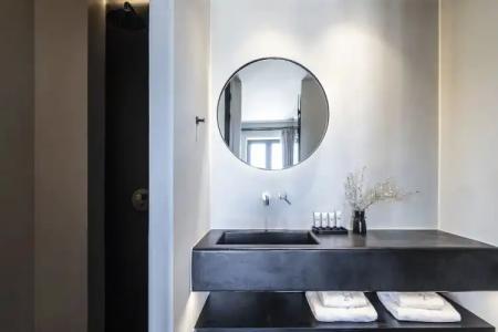 Nimbus Santorini - 8