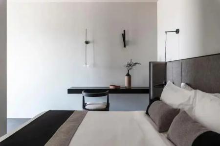 Nimbus Santorini - 30