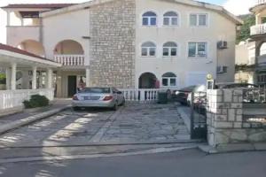 Guesthouse Villa Tamburic, Becici