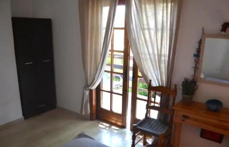 Eloque Simple living space - 16