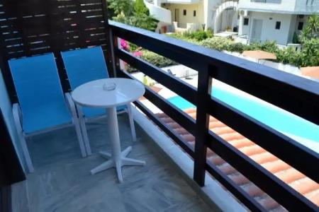 Eloque Simple living space - 30