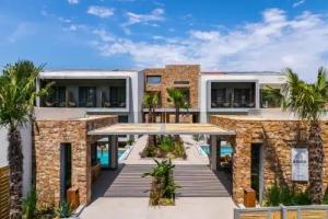 Soho Exclusive Suites, Skala Potamias