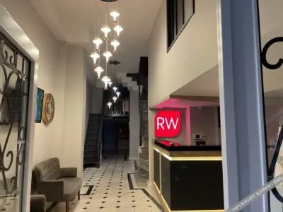 RW BOUTIQUE - 18