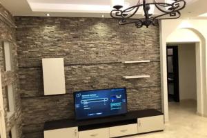 Comfortable Apartment at The Village, New Cairo, Cairo