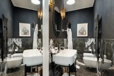 4F Boutique Florence - 36