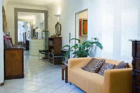 4F Boutique Florence - 1