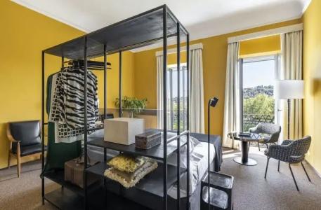 4F Boutique Florence - 7