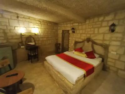 stone age cappadocia - 49