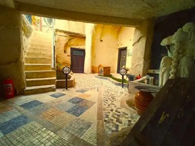 stone age cappadocia - 2