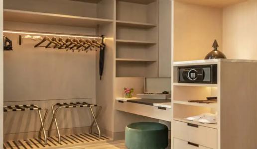 Address Istanbul - 121