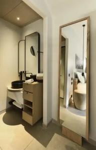 Radisson Blu Zaffron Resort, Santorini - 7