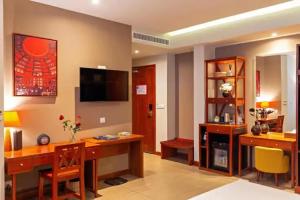 Indra Hotel, Phnom Penh