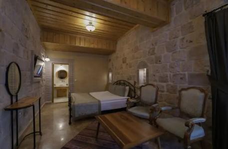 Luxury Cratus Stone Palace - 37