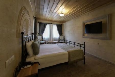 Luxury Cratus Stone Palace - 61