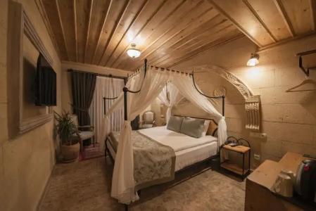 Luxury Cratus Stone Palace - 95