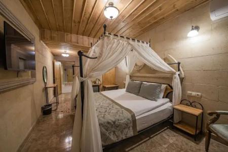 Luxury Cratus Stone Palace - 77