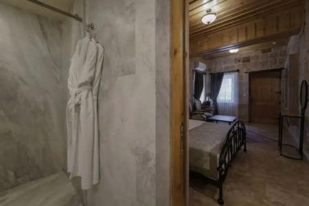 Luxury Cratus Stone Palace - 31