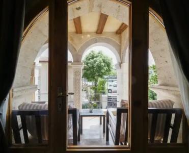 Luxury Cratus Stone Palace - 78