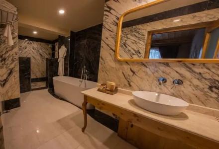 Luxury Cratus Stone Palace - 140