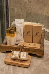 Luxury Cratus Stone Palace - 35