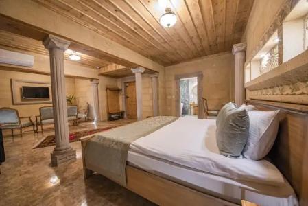 Luxury Cratus Stone Palace - 106