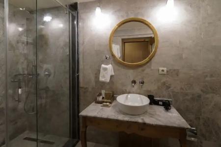 Luxury Cratus Stone Palace - 63