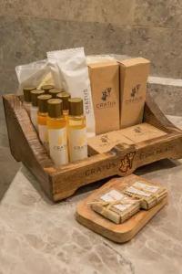 Luxury Cratus Stone Palace - 34