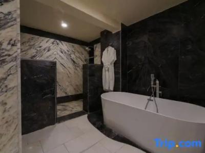 Luxury Cratus Stone Palace - 125