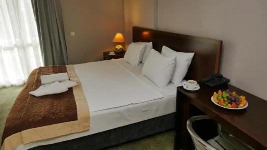 TALEN OTEL - 86