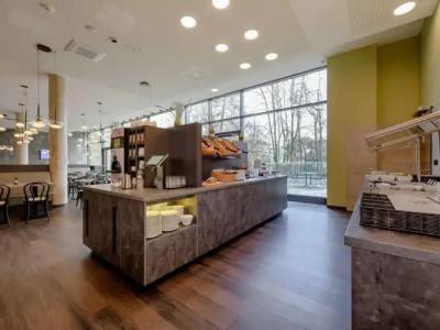 ibis Styles Coburg - 14