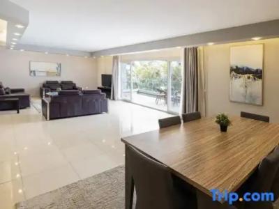 Ocean Blue Studios - 55