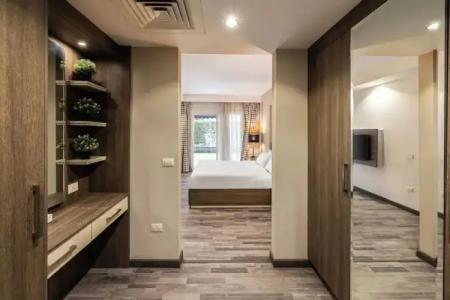 Ocean Blue Studios - 38