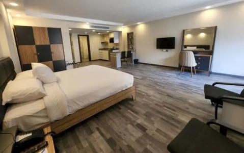 Ocean Blue Studios - 93