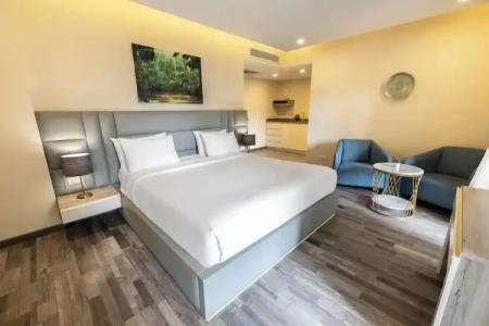 Ocean Blue Studios - 117