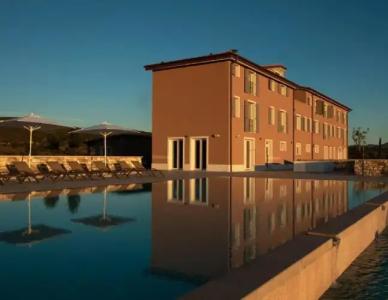 Riva Toscana Golf Resort & SPA