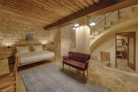 Solem Cave Suites - 14