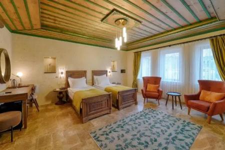 Solem Cave Suites - 26