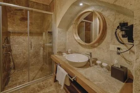 Solem Cave Suites - 18