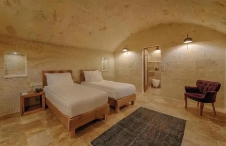 Solem Cave Suites - 10