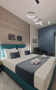 Trendy by Athens Primes - 45