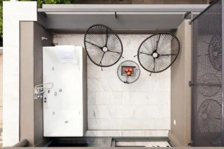 Trendy by Athens Primes - 56