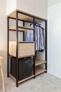 Trendy by Athens Primes - 121